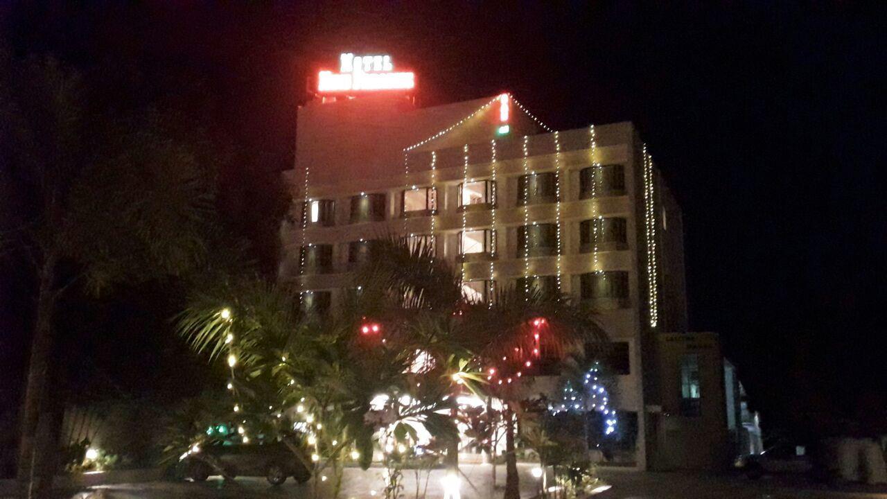 King Paradise Hotel Tiruchirappalli Esterno foto